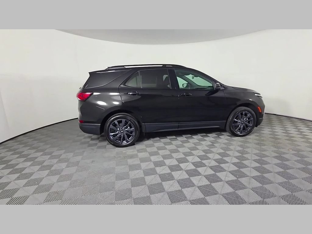 Used 2024 Chevrolet Equinox RS AWD/4WD image 38