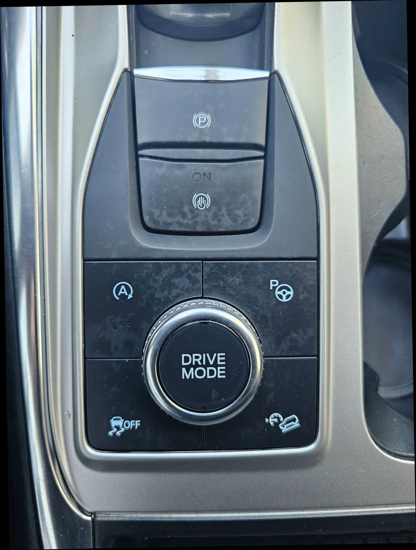 Used 2020 Ford Explorer ST w/ ST Street Pack AWD/4WD image 30