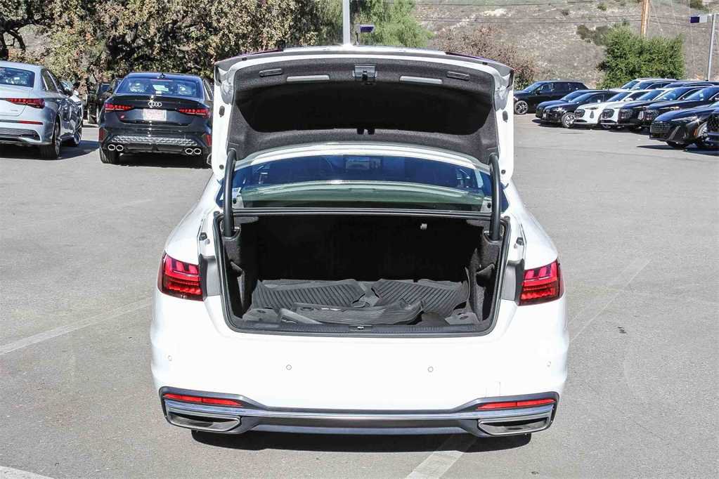 Used 2022 Audi A4 2.0T Premium Plus w/ Premium Plus Package image 25