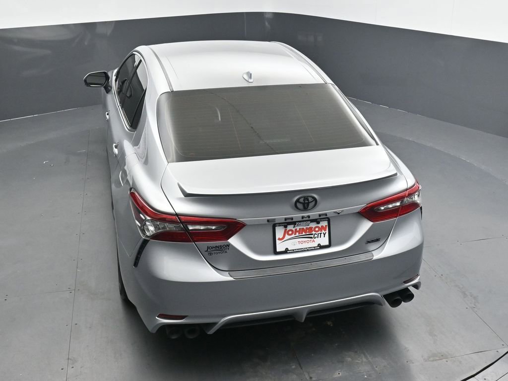 Used 2021 Toyota Camry XSE image 31