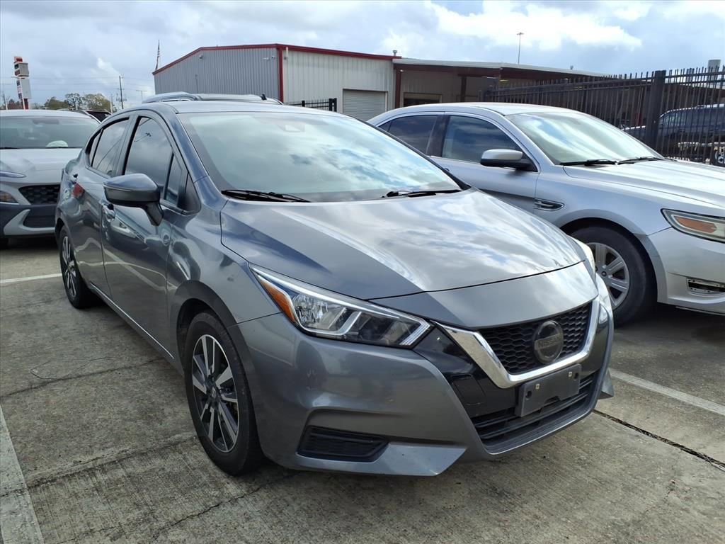 Used 2021 Nissan Versa SV video 1