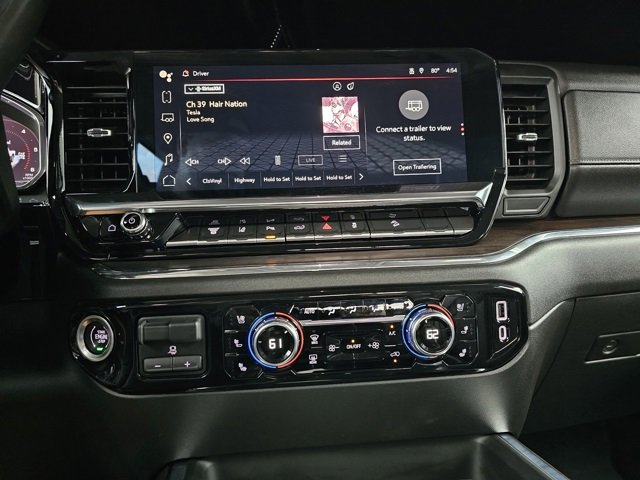 Used 2024 GMC Sierra 2500 SLT w/ SLT Premium Package image 32