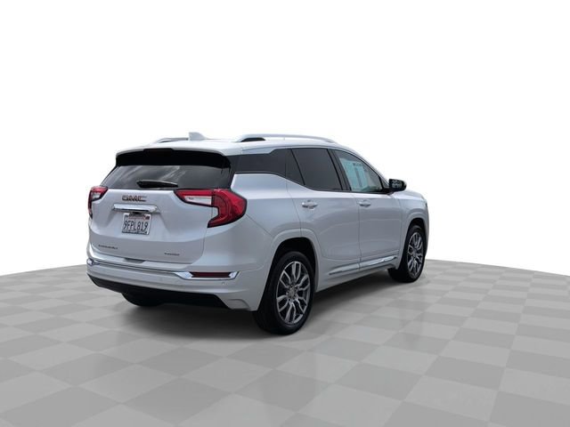Used 2022 GMC Terrain Denali AWD/4WD image 8
