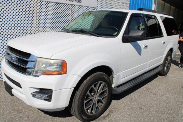 Used 2017 Ford Expedition EL XLT w/ Equipment Group 202A image 8
