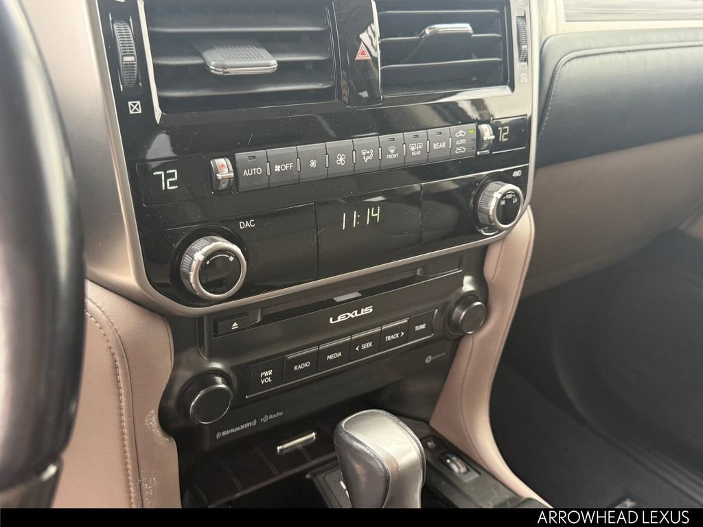 Used 2022 Lexus GX 460 Premium w/ Premium Package image 24
