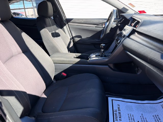 Used 2018 Honda Civic Sport image 27