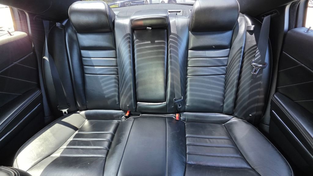 Used 2014 Dodge Charger R/T RWD image 19