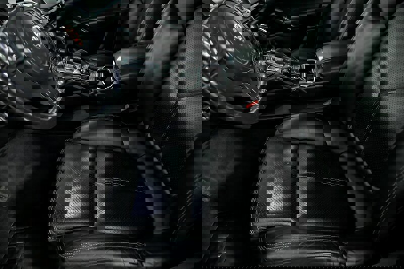 Used 2014 Porsche Cayenne Platinum Edition image 19