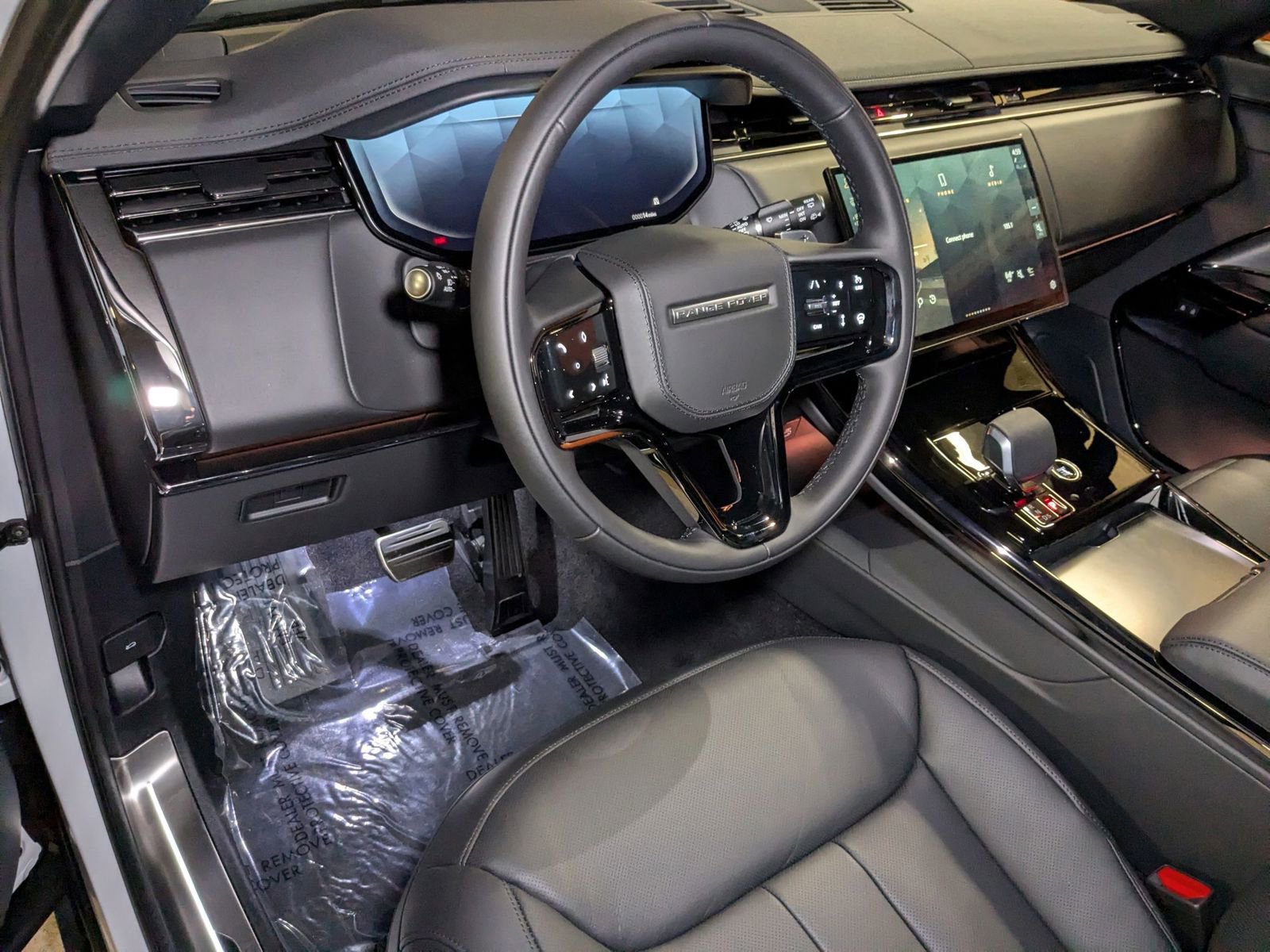 New 2025 Land Rover Range Rover Sport Dynamic SE image 3