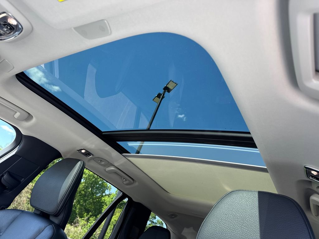 Used 2022 Volvo XC90 T8 Inscription Expression AWD/4WD image 32