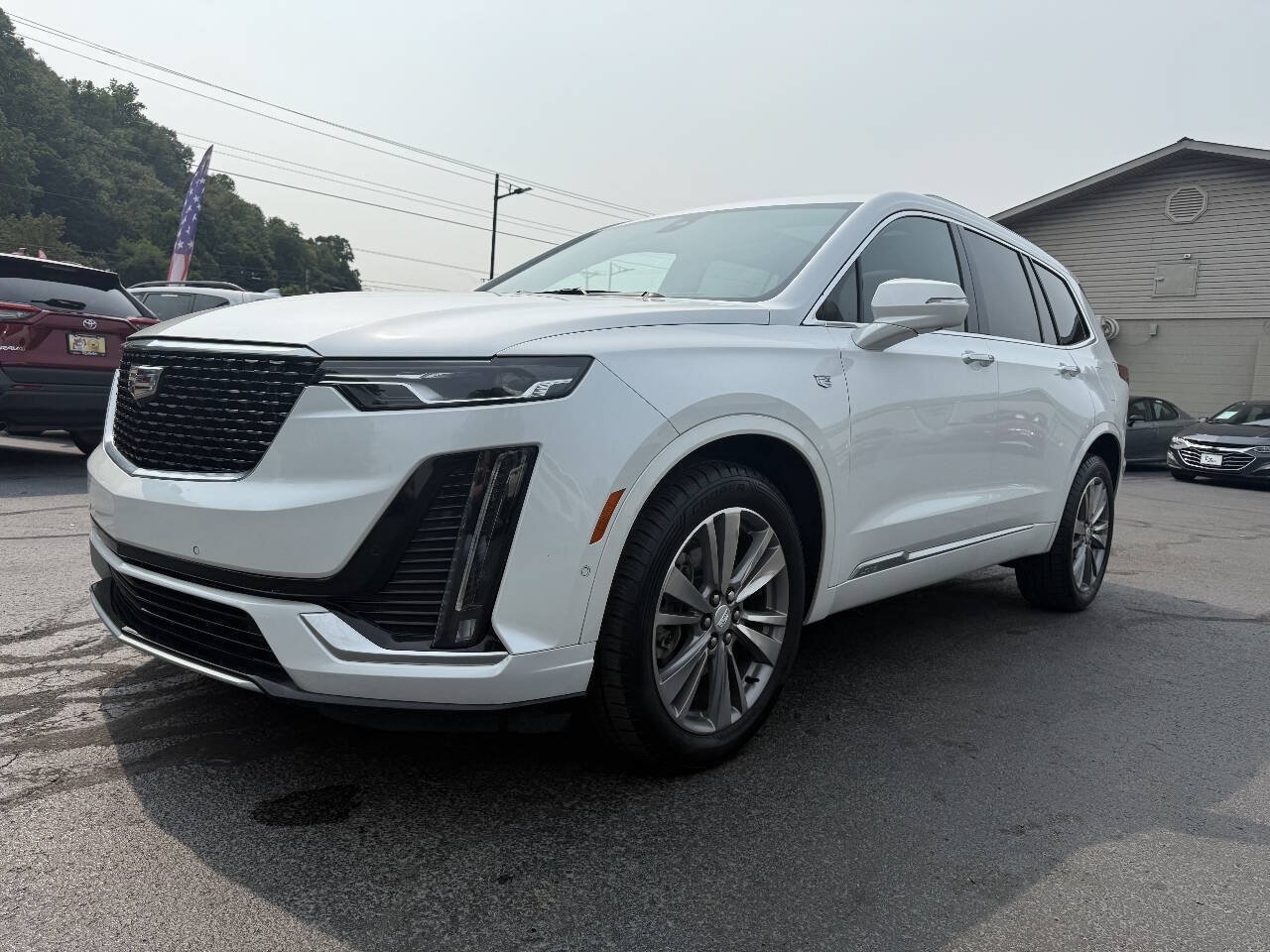 Used 2022 Cadillac XT6 Premium Luxury w/ Technology Package AWD/4WD image 5