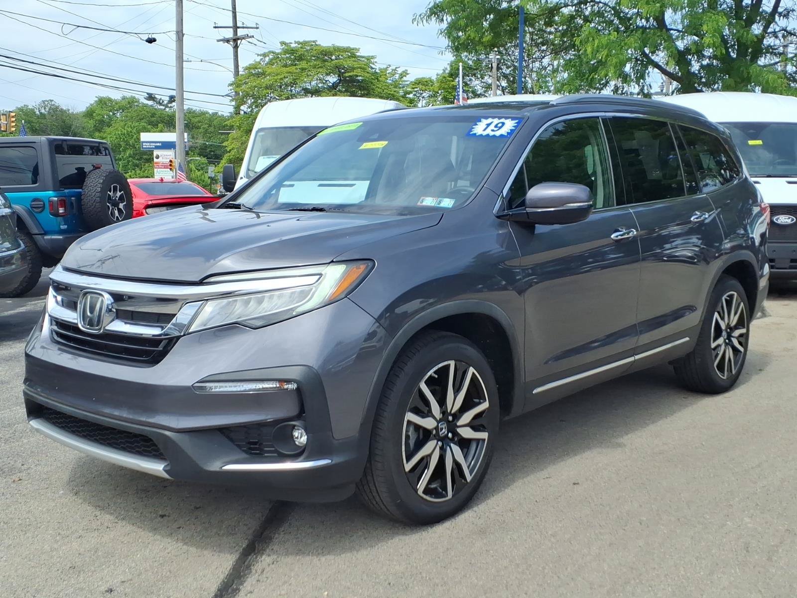 Used 2019 Honda Pilot Touring image 7