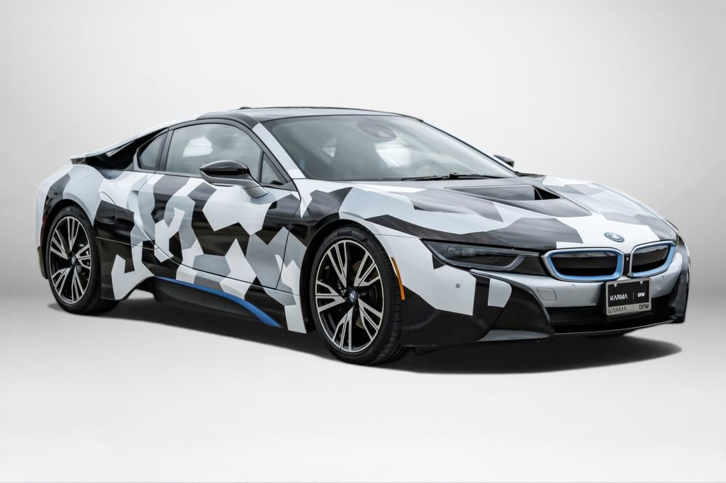 Used 2015 BMW i8 image 4