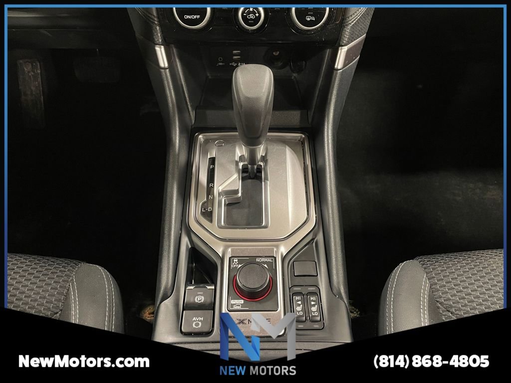 Used 2022 Subaru Forester Premium image 11