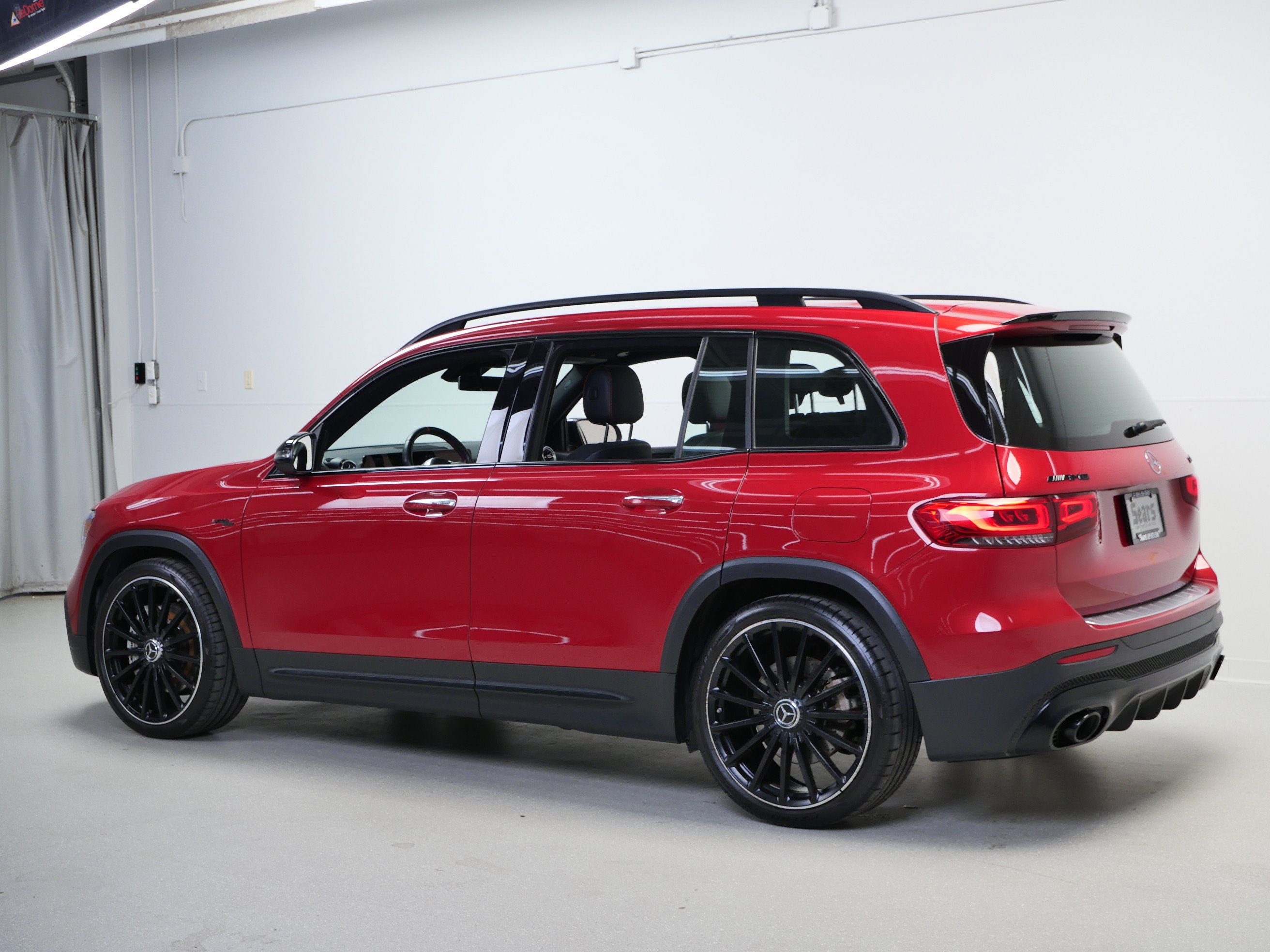 Certified 2023 Mercedes-Benz GLB 35 AMG 4MATIC image 13