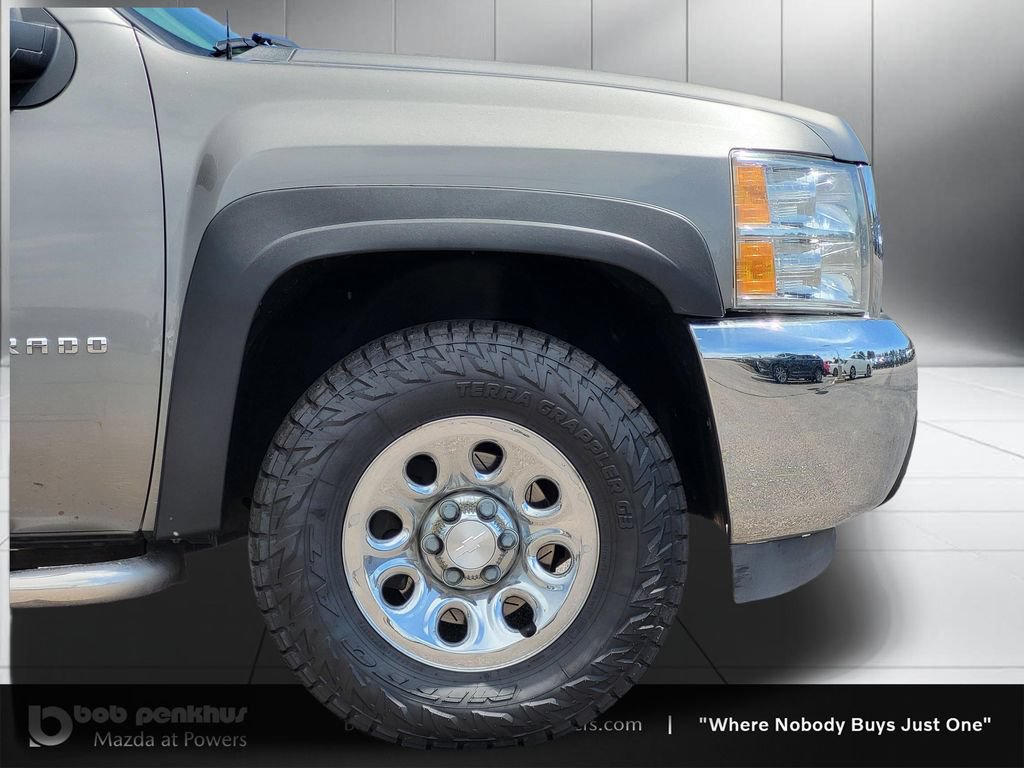 Used 2013 Chevrolet Silverado 1500 LS AWD/4WD image 29