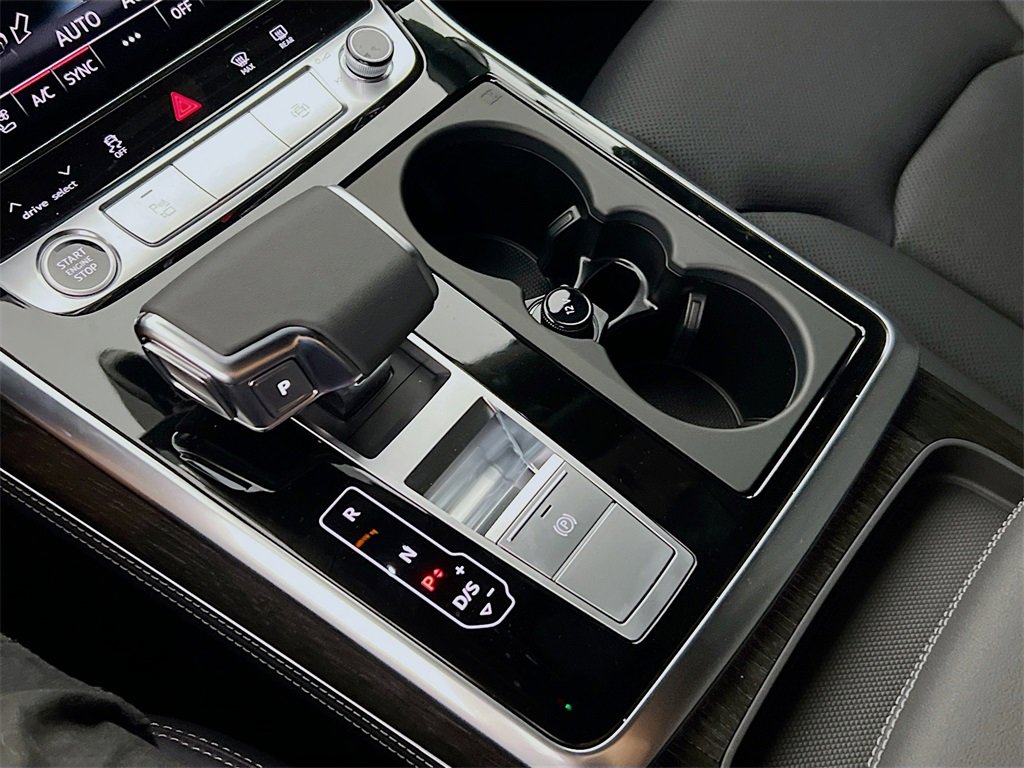 New 2026 Audi Q8 Premium Plus image 18