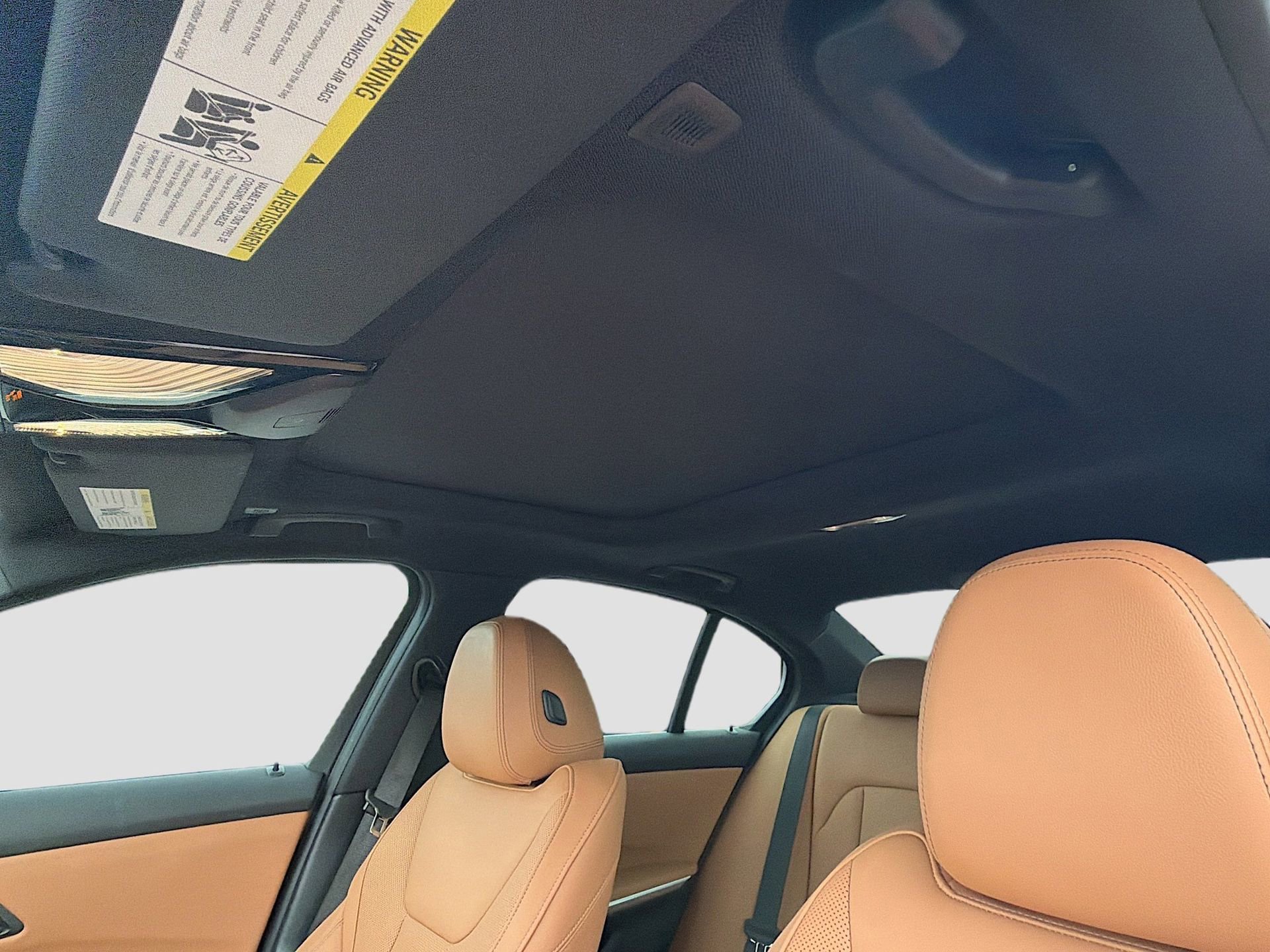 New 2025 BMW 330i xDrive Sedan w/ Convenience Package image 25