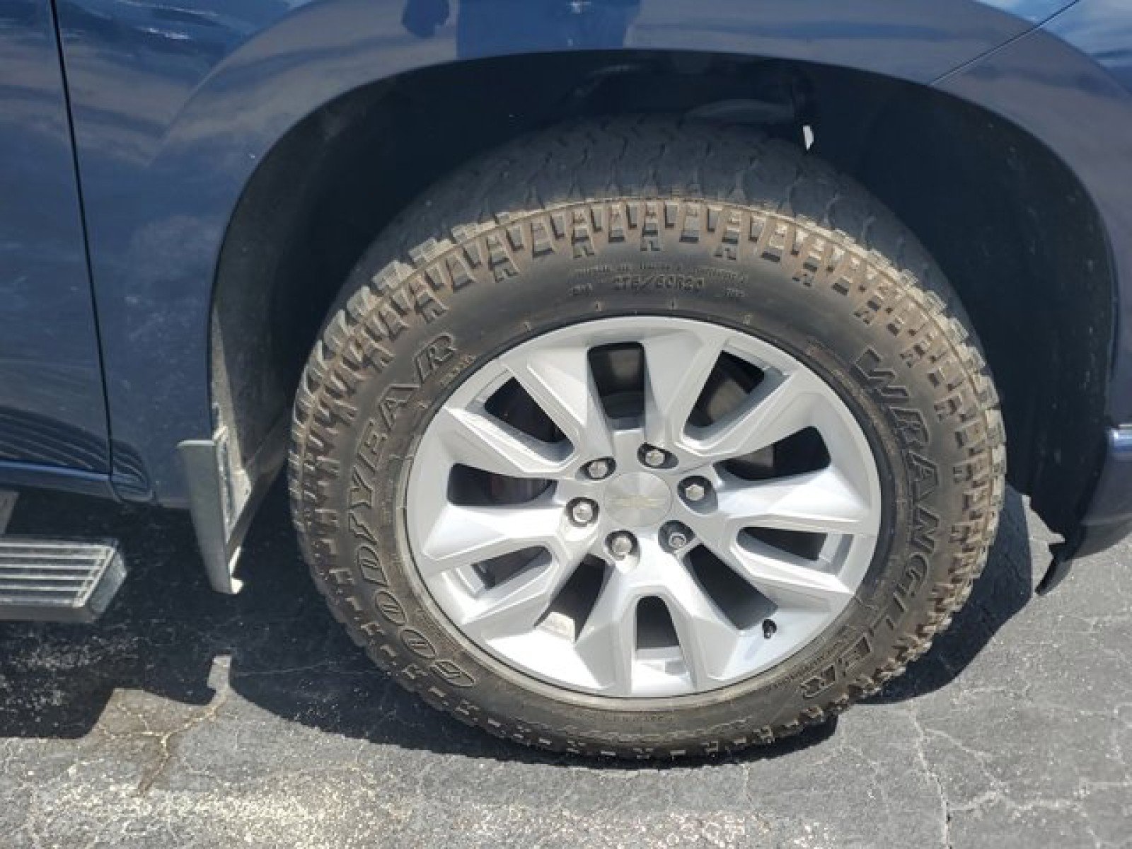 Used 2019 Chevrolet Silverado 1500 Custom w/ Custom Value Package RWD image 10