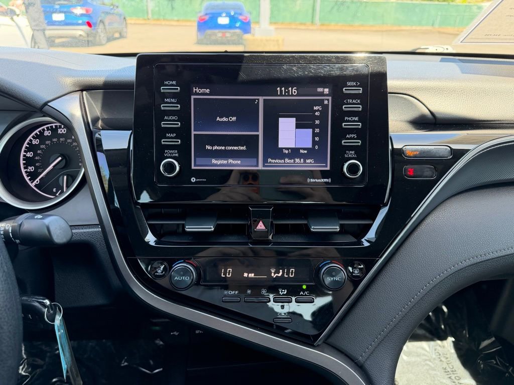 Used 2022 Toyota Camry LE FWD image 20