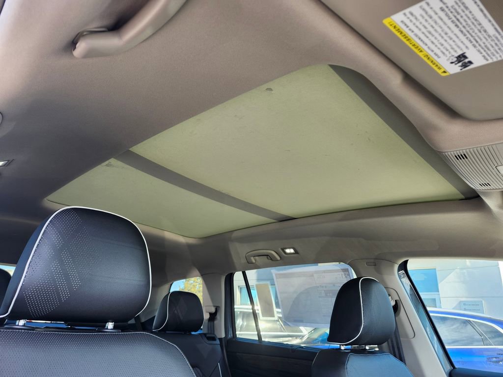 New 2026 Volkswagen Atlas SEL Premium R-Line image 12