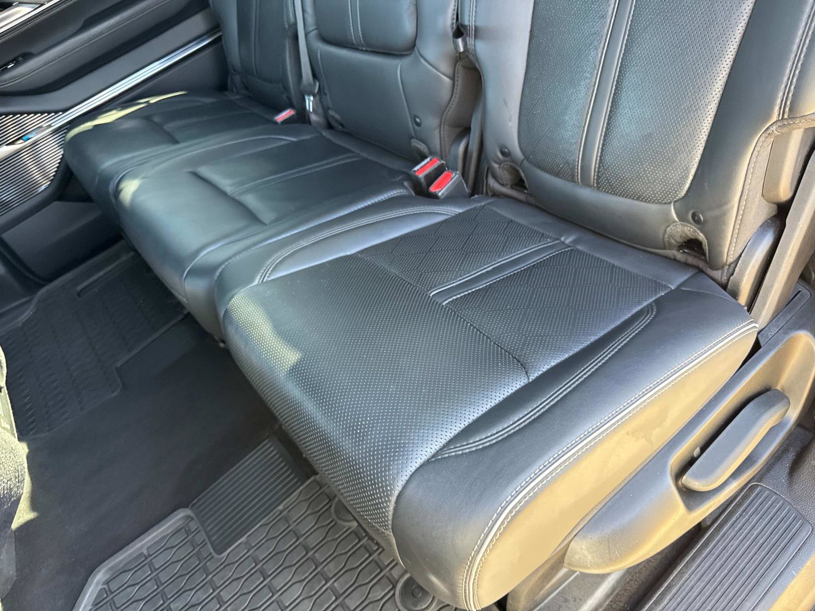 Certified 2024 Jeep Grand Wagoneer L Series II w/ Quick Order Packagew 28T image 12