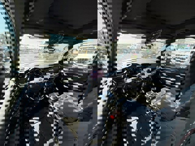 New 2025 Jeep Grand Cherokee L Limited w/ Luxury Tech Group II image 20