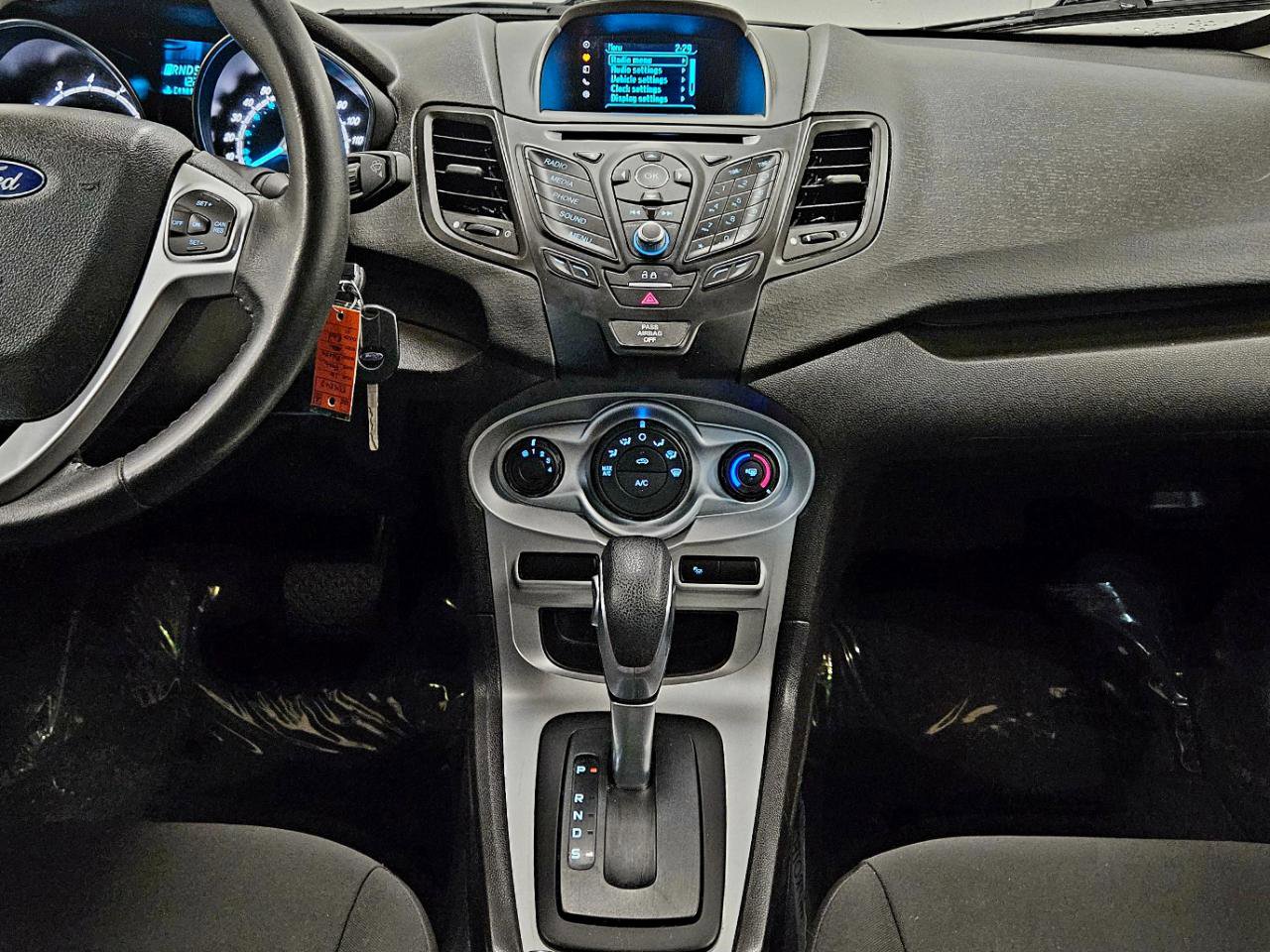 Used 2016 Ford Fiesta SE image 15