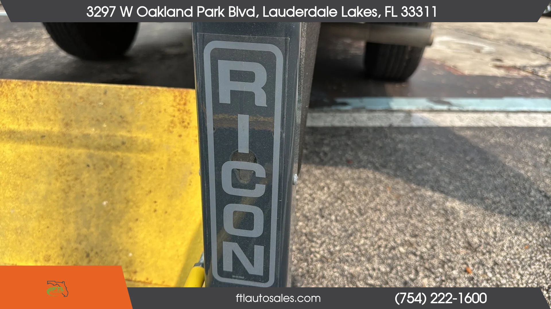 Used 2013 Ford E-250 and Econoline 250 Extended w/ PWR Group RWD image 15