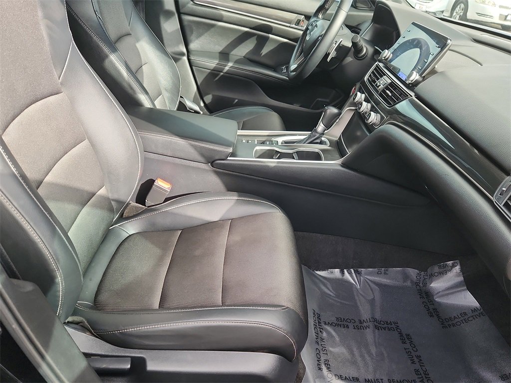 Used 2022 Honda Accord Sport image 14