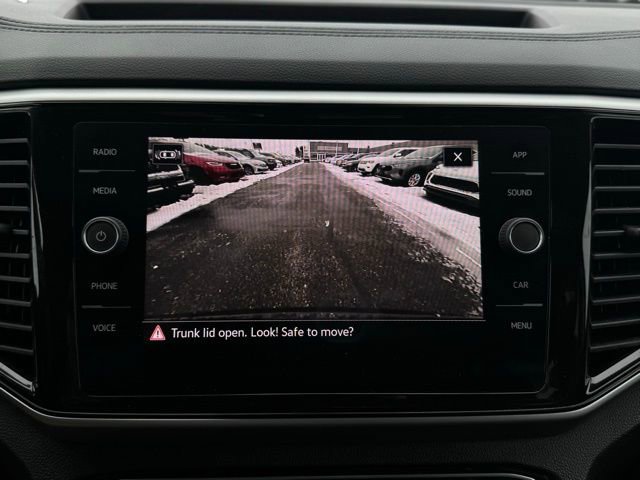 Used 2022 Volkswagen Atlas SE image 35