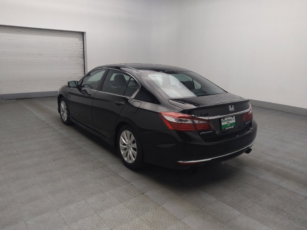 Used 2017 Honda Accord Sport image 5