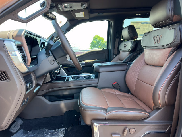 New 2026 Ford F350 King Ranch w/ Tremor Off-Road Package AWD/4WD image 4
