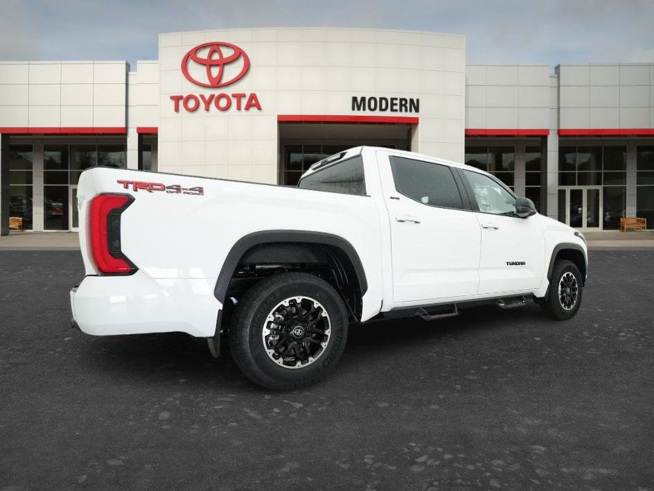 New 2026 Toyota Tundra SR5 w/ TRD Off-Road Package AWD/4WD image 17