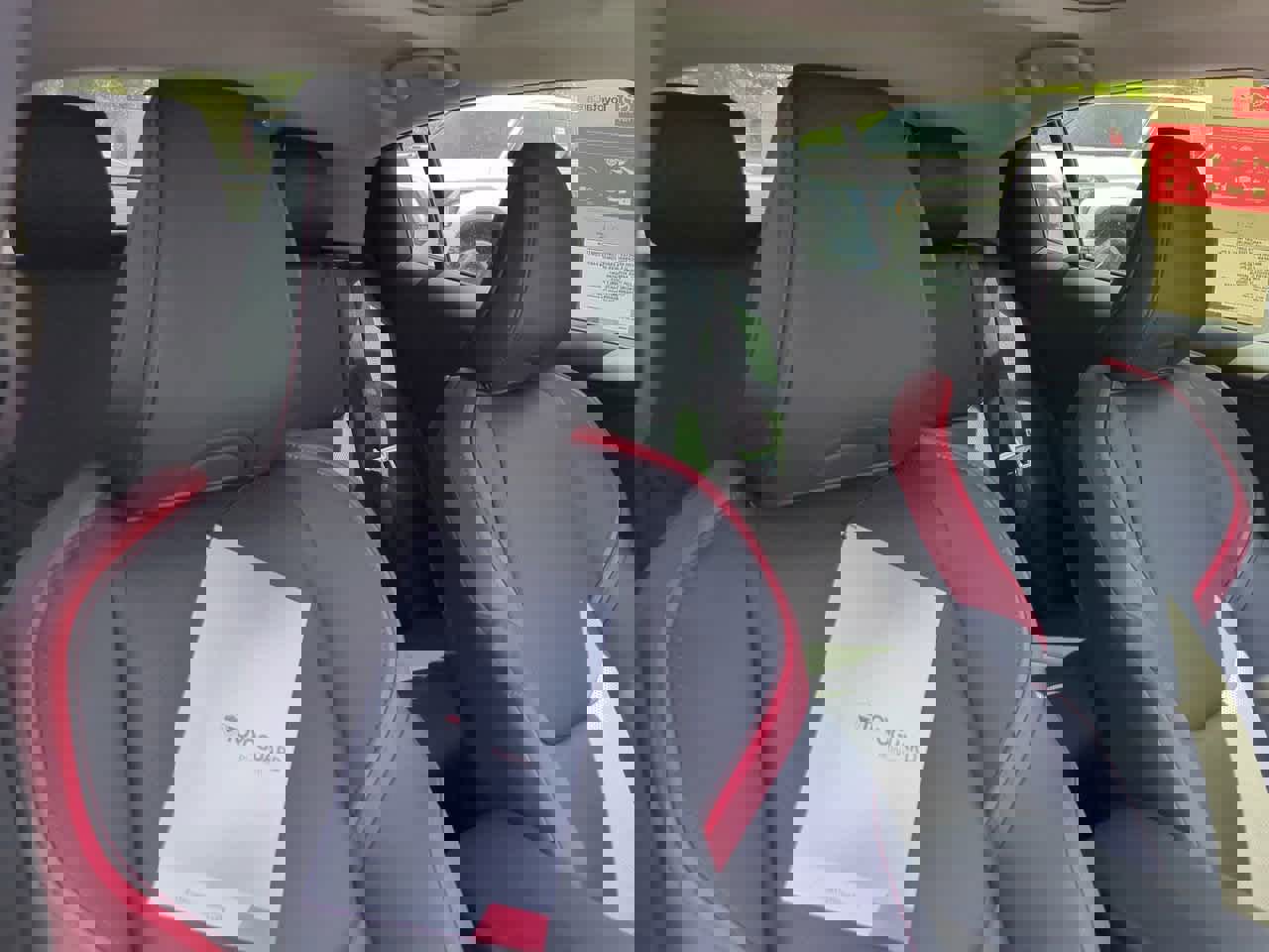 New 2026 Toyota Prius Plug-In Hybrid FWD image 7