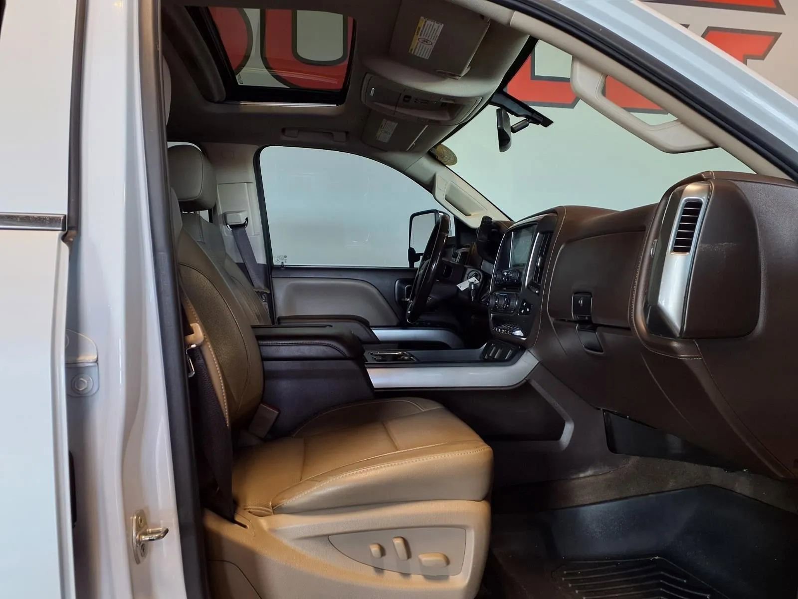 Used 2018 Chevrolet Silverado 2500 LTZ w/ Duramax Plus Package AWD/4WD image 12