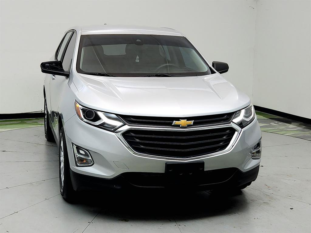 Used 2020 Chevrolet Equinox LS w/ LPO, Floor Liner Package FWD image 2