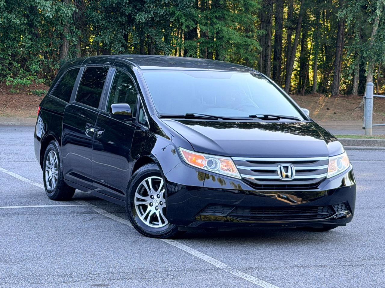 Used 2013 Honda Odyssey EX image 3