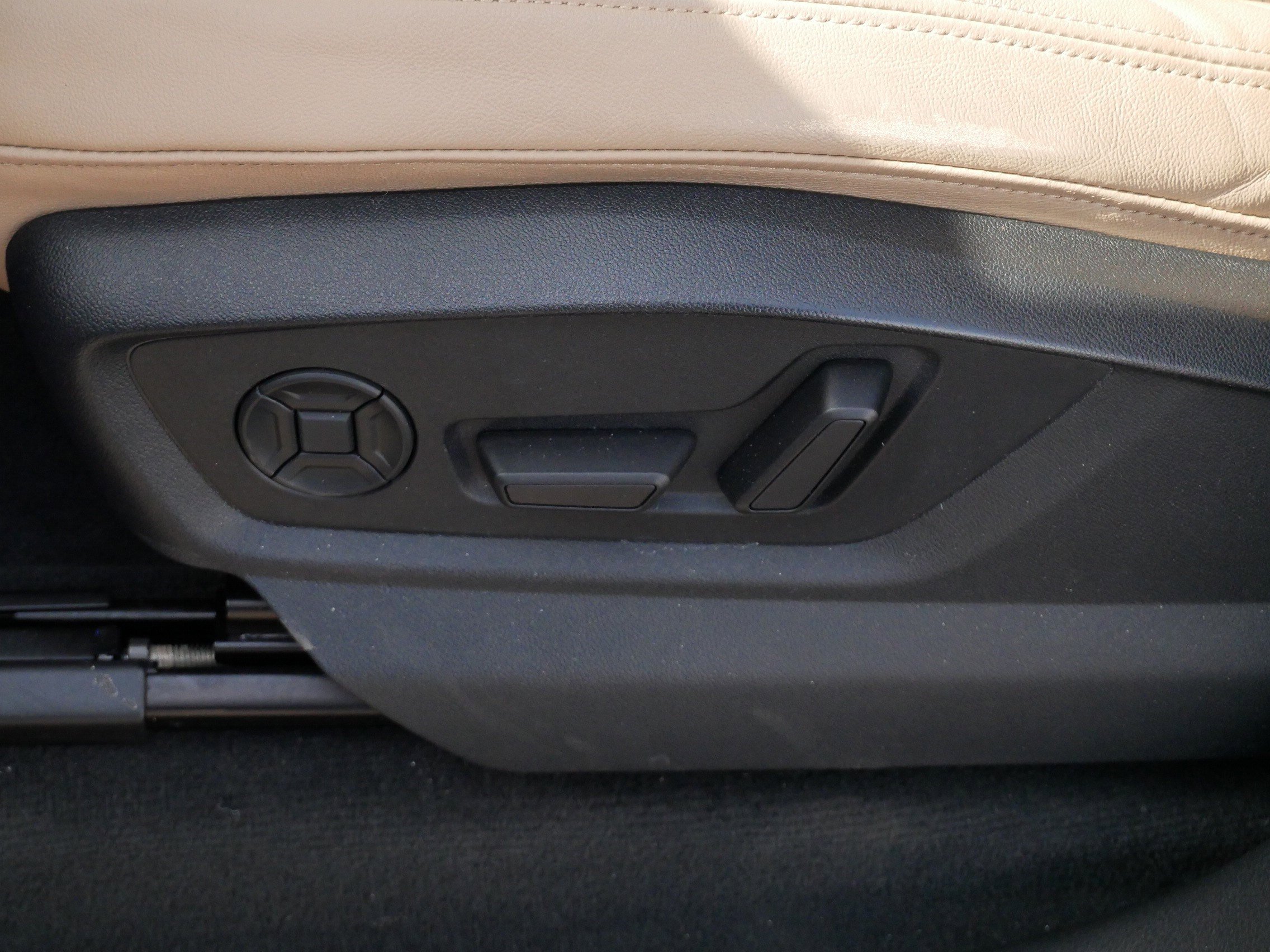 Used 2022 Audi Q7 Premium Plus image 20
