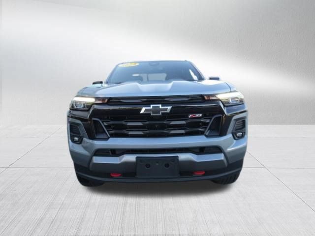 Used 2024 Chevrolet Colorado Z71 w/ Z71 Convenience Package 2 AWD/4WD image 5