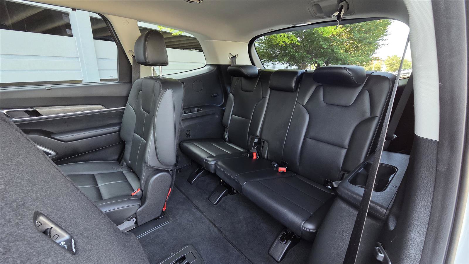 Used 2021 Kia Telluride EX w/ EX Premium Package AWD/4WD image 31