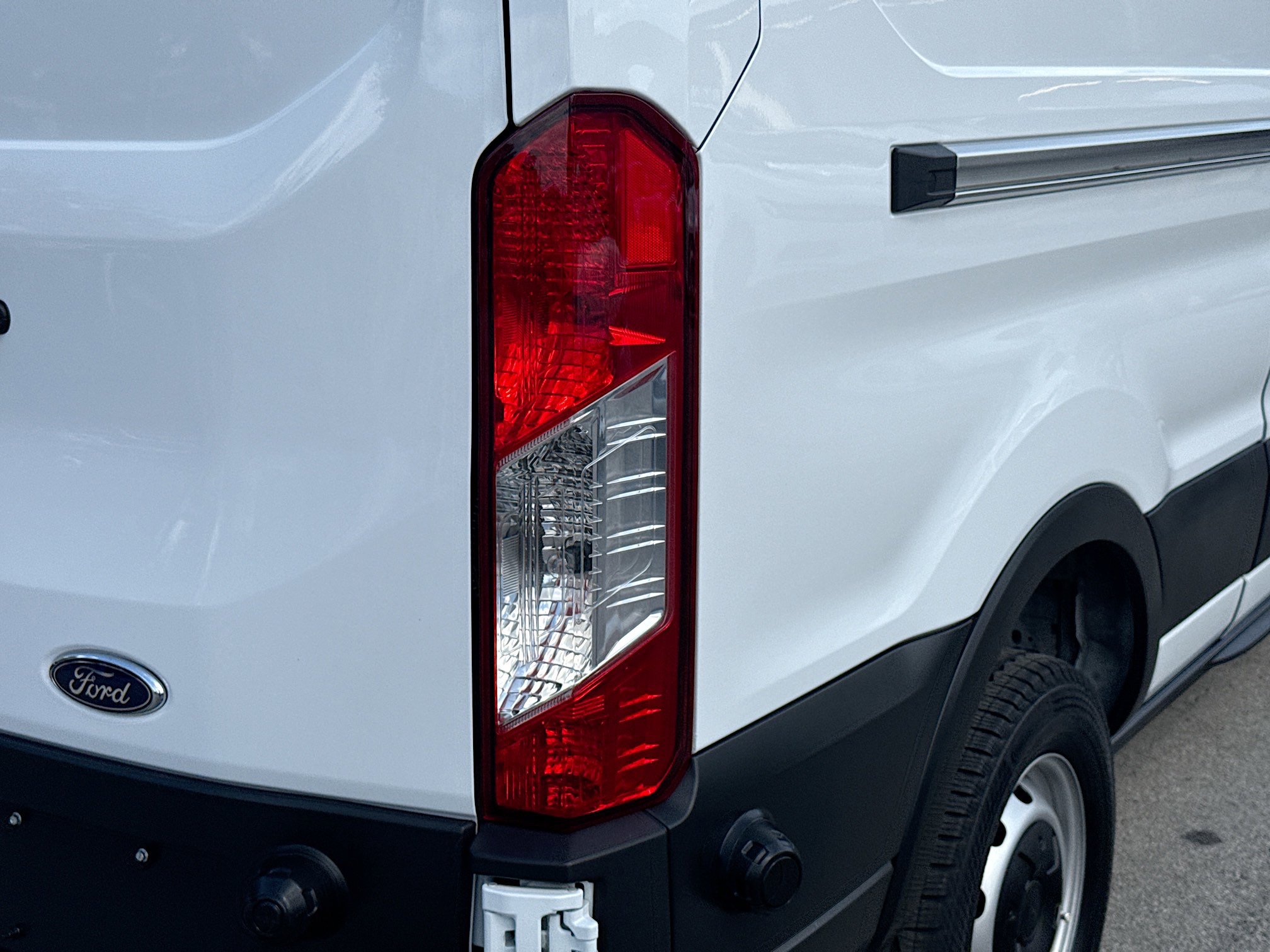 Used 2024 Ford Transit 150 Base image 25