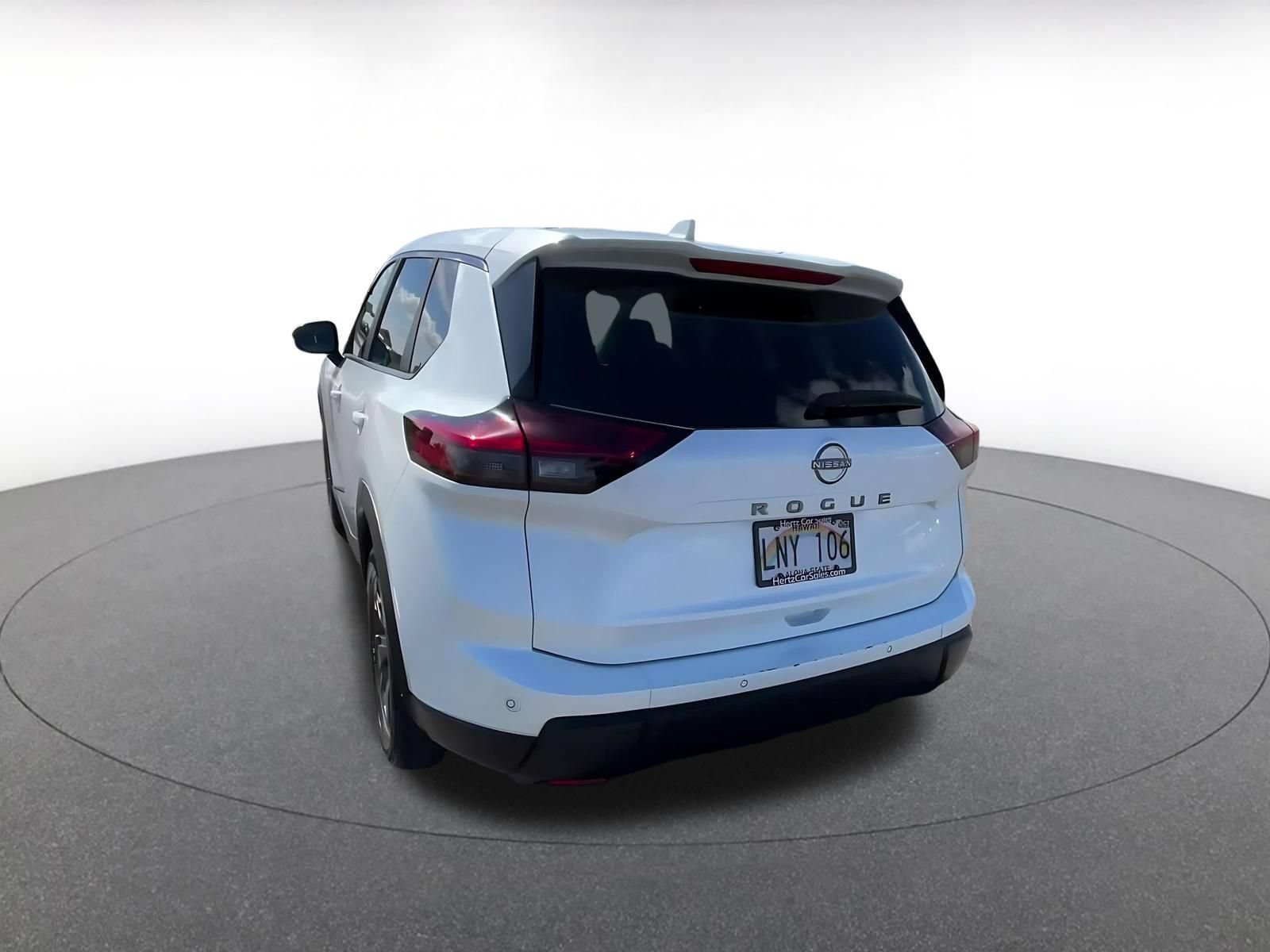 Used 2025 Nissan Rogue SV FWD image 10