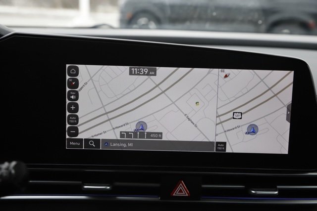 Certified 2024 Hyundai Elantra SEL w/ Convenience Package image 23