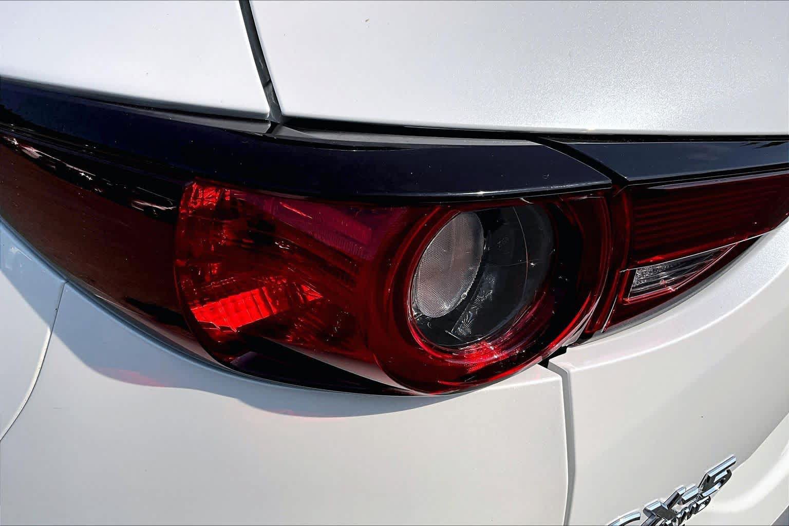 Used 2021 MAZDA CX-5 Touring AWD/4WD image 26