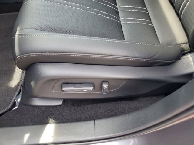 Used 2026 Honda HR-V EX-L image 18