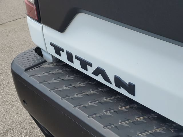 Used 2024 Nissan Titan PRO-4X w/ Pro-4x Convenience Package AWD/4WD image 44