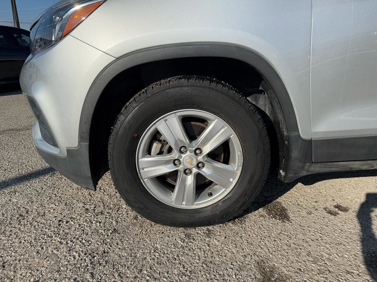 Used 2020 Chevrolet Trax LS w/ Tint and Cruise Package FWD image 25