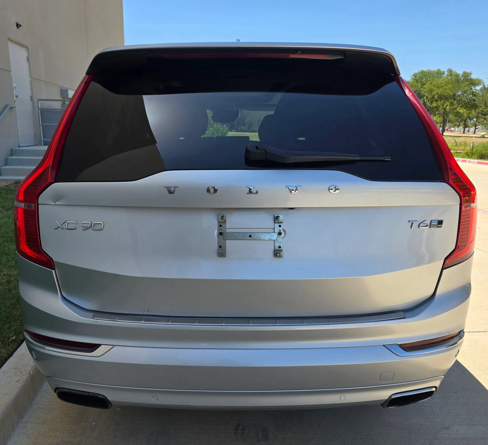 Used 2016 Volvo XC90 T6 Inscription w/ Vision Package AWD/4WD image 10