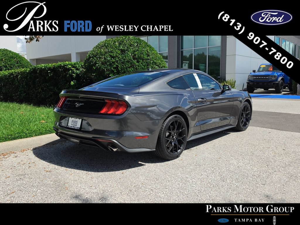 Used 2018 Ford Mustang Coupe w/ Equipment Group 101A RWD image 5